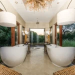 Bush Lodge Luxury Villa Bathroom 3