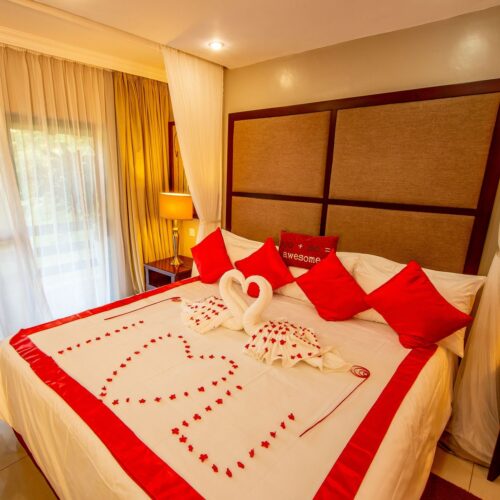 Zambezi - 4 Day Victoria Falls Tour from Cape Town